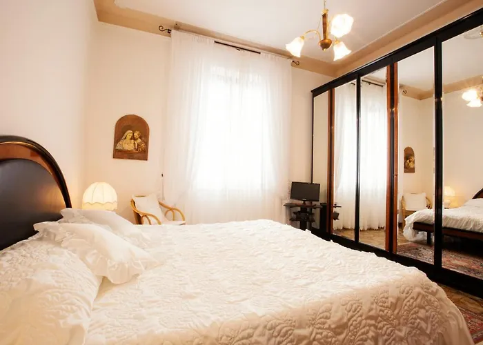 Cavour, Nearby Cinqueterre Séjour chez l'habitant *